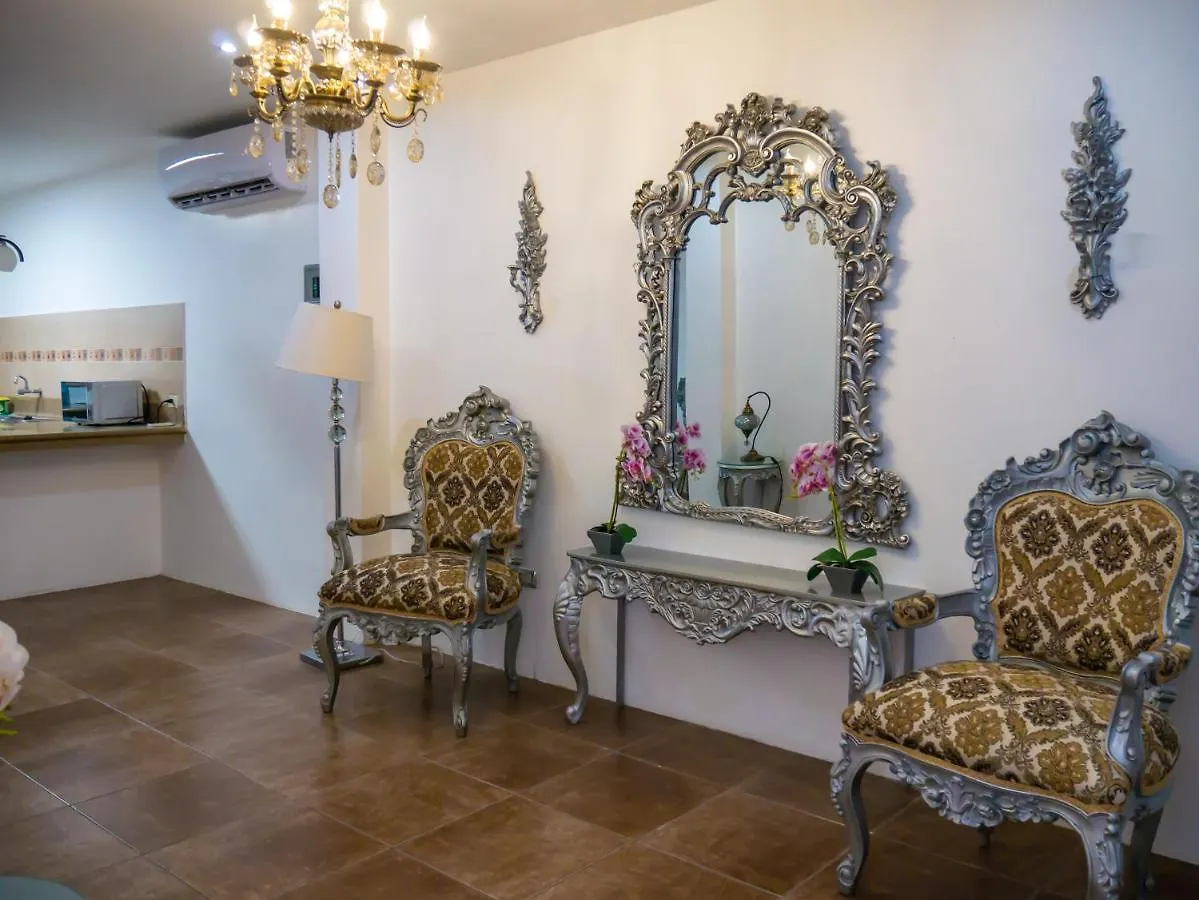 The Royalty Inn Apartmenthotel #1 Guayaquil