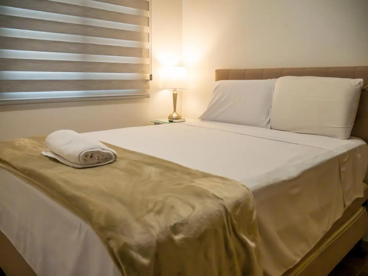 The Royalty Inn Apartmenthotel #1 Guayaquil Apartment